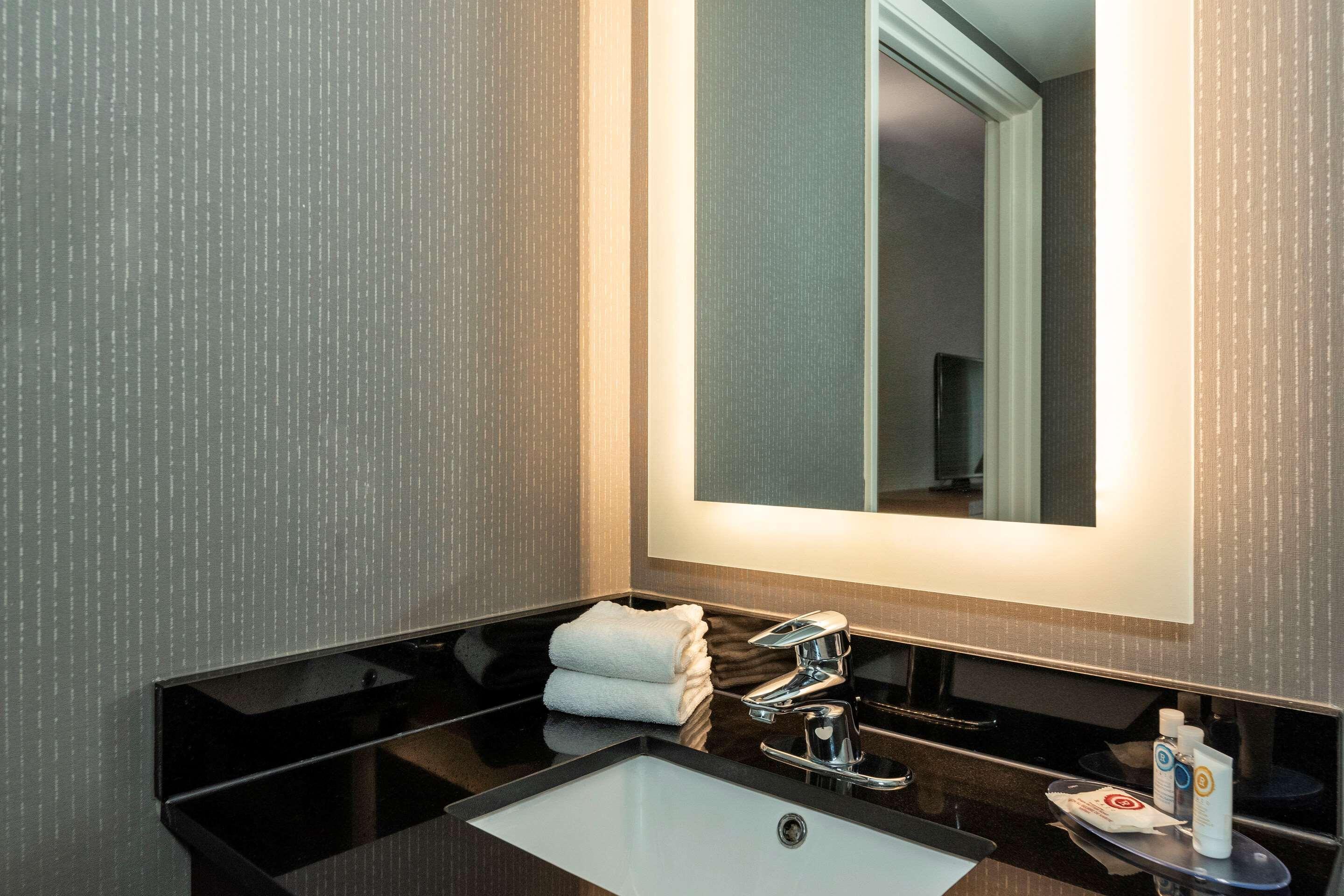 Comfort Inn Waterloo Luaran gambar